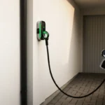 Installateur IRVE : pourquoi c&rsquo;est obligatoire et combien ça coûte