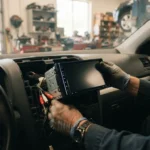 Faire installer un autoradio : où s&rsquo;adresser et à quel prix ?
